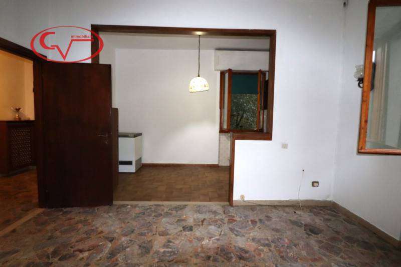 Immagine 26 di Villa in vendita  in gaville a Figline E Incisa Valdarno