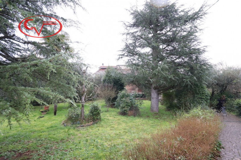 Immagine 48 di Villa in vendita  in gaville a Figline E Incisa Valdarno