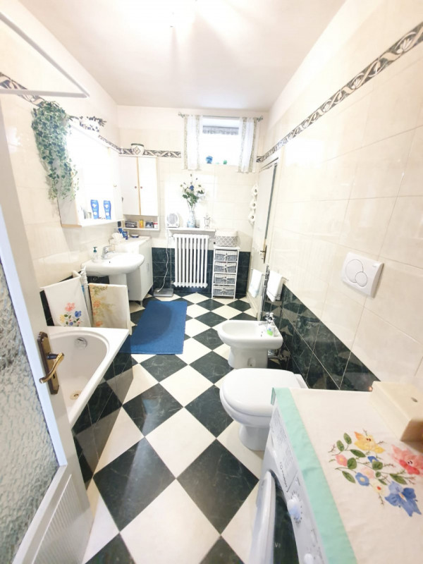 Immagine 16 di Villa in vendita  in Via Trieste 33 a Mirabello Monferrato