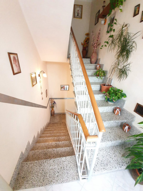 Immagine 17 di Villa in vendita  in Via Trieste 33 a Mirabello Monferrato