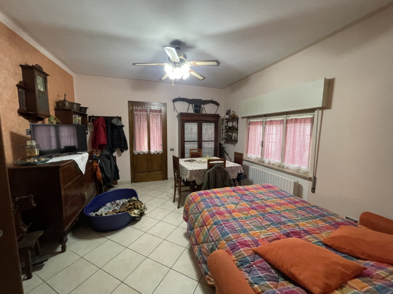 Immagine 7 di Casa indipendente in vendita  a Suzzara