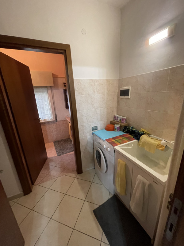 Immagine 8 di Casa indipendente in vendita  a Suzzara