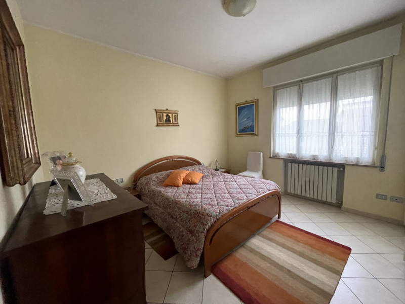 Immagine 12 di Casa indipendente in vendita  a Suzzara