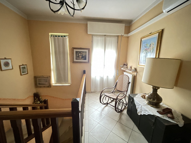 Immagine 16 di Casa indipendente in vendita  a Suzzara