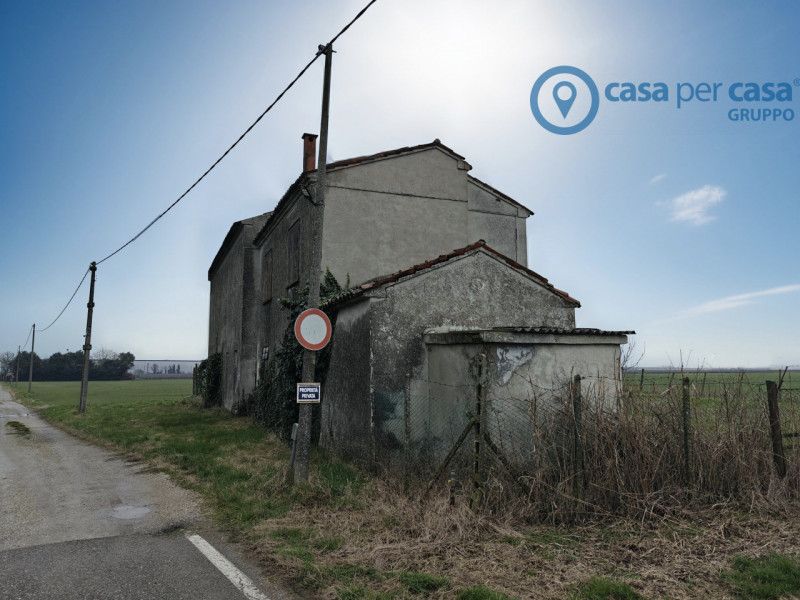 Immagine 4 di Casa indipendente in vendita  a Vescovana