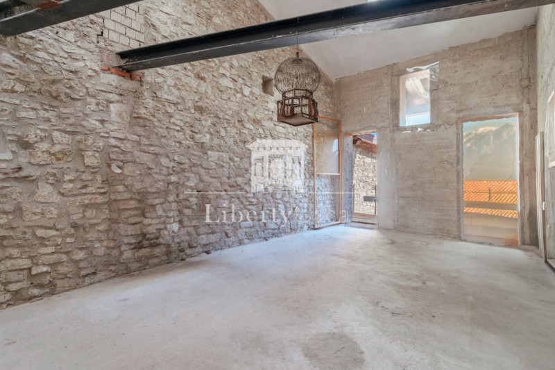 Immagine 14 di Casa trifamiliare in vendita  in Piazza Cavour a Tignale