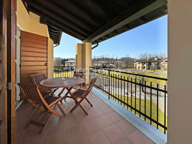 Immagine 8 di Appartamento in vendita  in via Strada dei Colli a Asolo