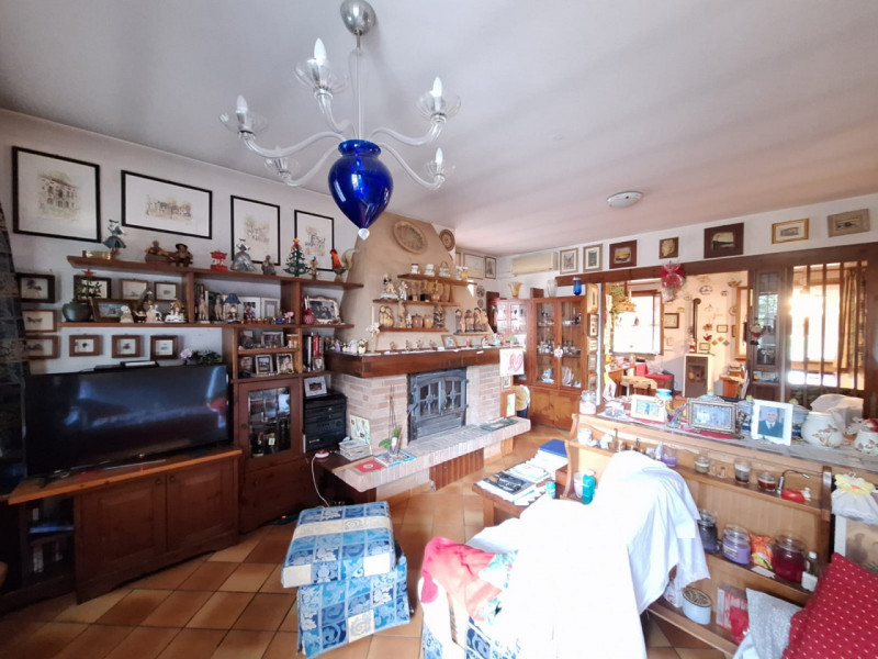 Immagine 4 di Casa indipendente in vendita  in Via Arginone di Cornè a Arqua' Polesine