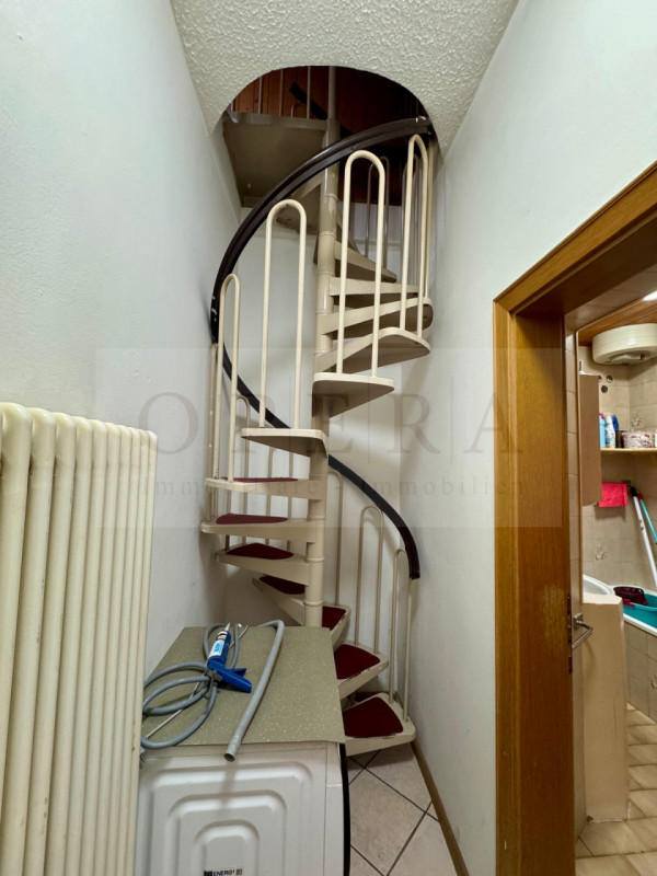 Immagine 8 di Appartamento in vendita  in Via Aslago - Haslacher Straße a Bolzano