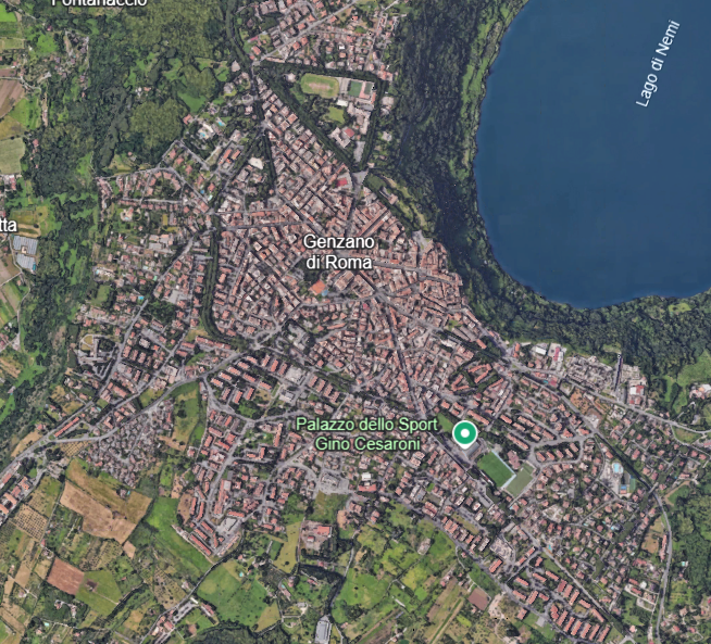 Immagine 6 di Villa in vendita  in Via G. Mazzini a Genzano Di Roma