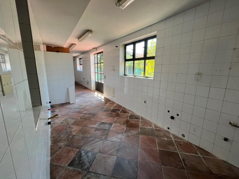 Immagine 17 di Negozio in affitto  in via Giuseppe Martignon a Mestrino