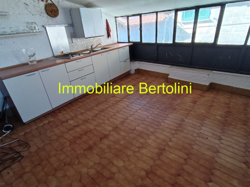 Immagine 10 di Appartamento in vendita  in Coldirodi a San Remo