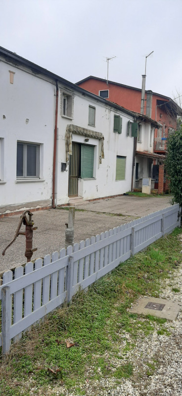 Immagine 1 di Villetta a schiera in vendita  in Via Desman a Mirano