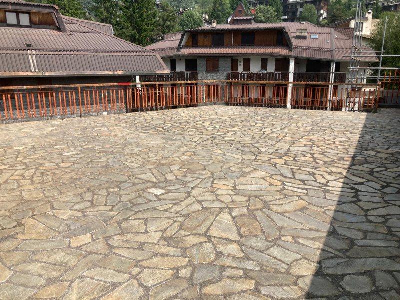 Immagine 19 di Appartamento in vendita  in Viale Callet 19 a Bardonecchia