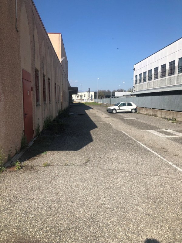Immagine 12 di Capannone industriale in vendita  in Via Padana Superiore a Mazzano