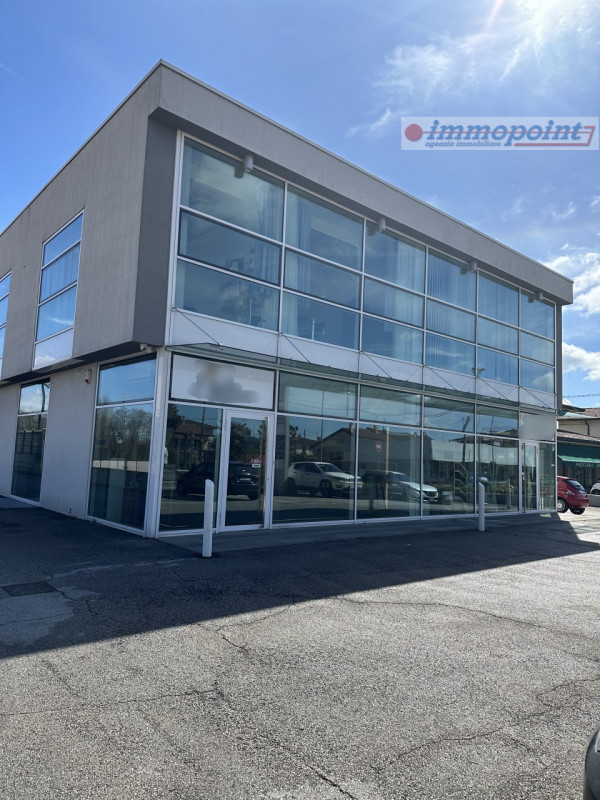 Immagine 2 di Ufficio in affitto  in Via Mazzini 103 a Rosà
