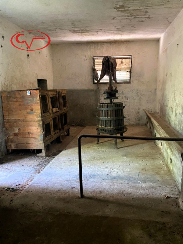 Immagine 7 di Rustico / casale in vendita  in Pruneto a San Giovanni Valdarno