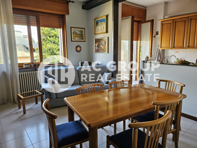 Immagine 7 di Villa in vendita  in Via Giotto a Rescaldina