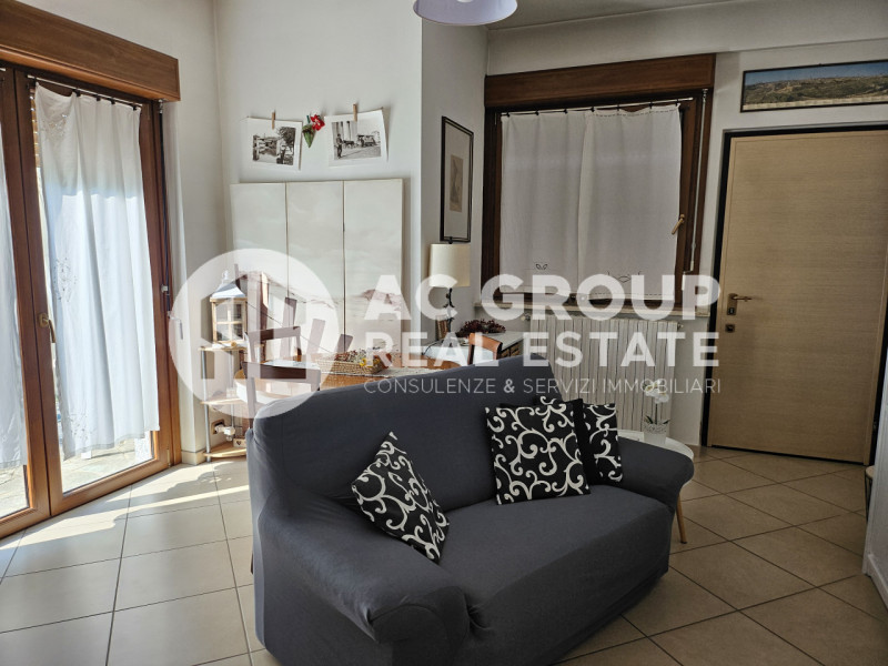 Immagine 21 di Villa in vendita  in Via Giotto a Rescaldina