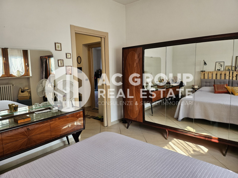 Immagine 26 di Villa in vendita  in Via Giotto a Rescaldina