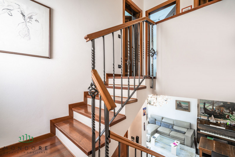 Immagine 40 di Villa in vendita  in via san lorenzo a Sasso Marconi