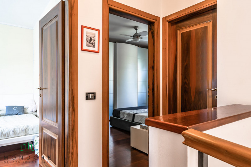 Immagine 44 di Villa in vendita  in via san lorenzo a Sasso Marconi