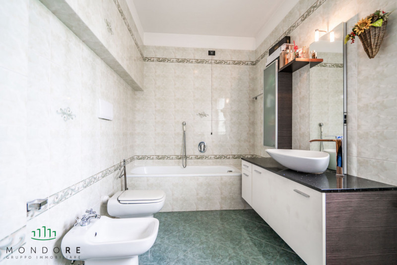 Immagine 52 di Villa in vendita  in via san lorenzo a Sasso Marconi