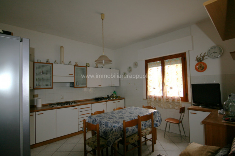 Immagine 1 di Casa indipendente in vendita  a Sinalunga