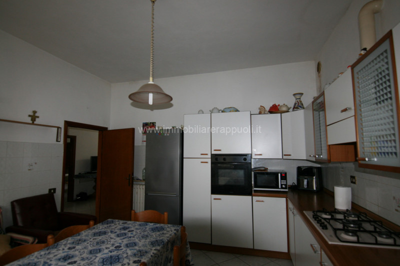 Immagine 2 di Casa indipendente in vendita  a Sinalunga