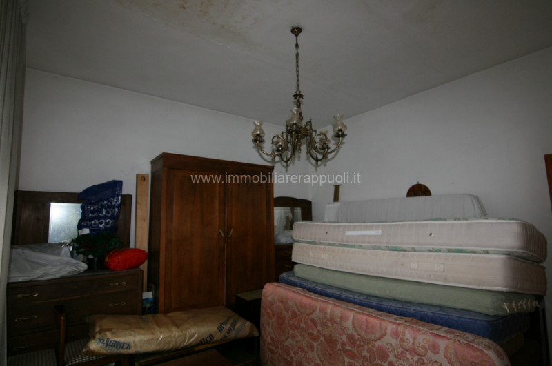 Immagine 21 di Casa indipendente in vendita  a Sinalunga