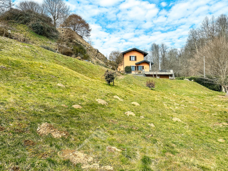 Immagine 35 di Villa in vendita  in localita' sarcalino a Caprile