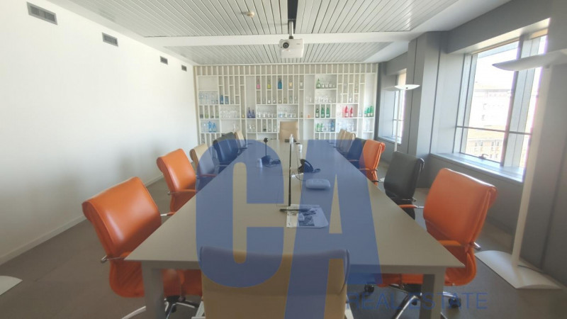 Immagine 2 di Ufficio in affitto  in VIA DEI CIGNOLI a Milano