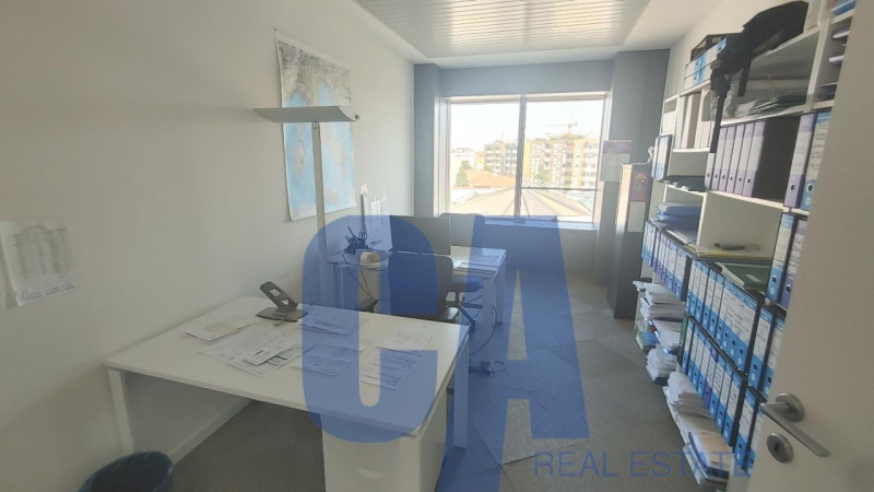 Immagine 17 di Ufficio in affitto  in VIA DEI CIGNOLI a Milano