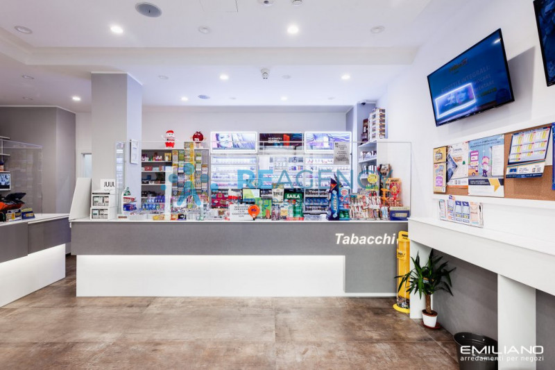 Immagine 3 di Attività commerciale in vendita  in Viale Trieste 95 a Vicenza