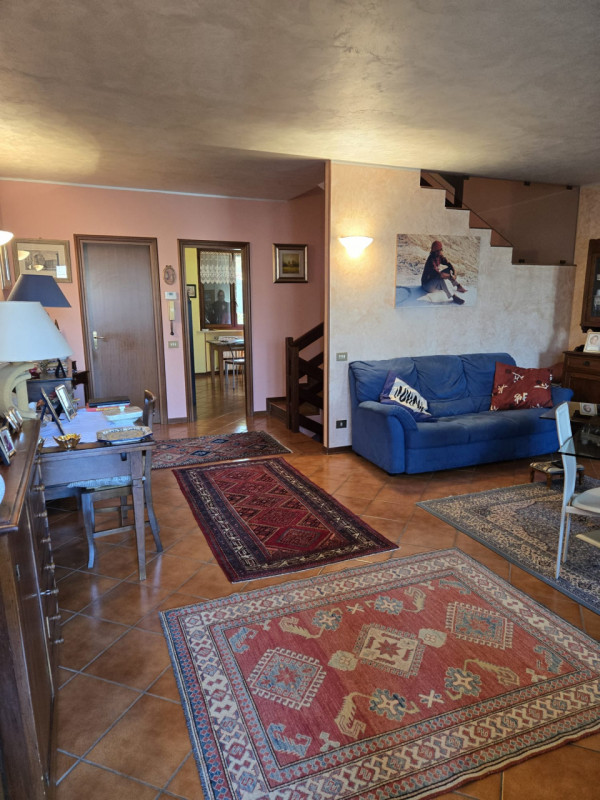 Immagine 4 di Villetta a schiera in vendita  in Strada Traversetolo, 276 a Parma