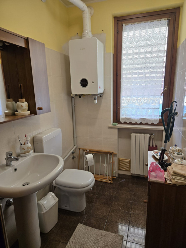 Immagine 17 di Villetta a schiera in vendita  in Strada Traversetolo, 276 a Parma