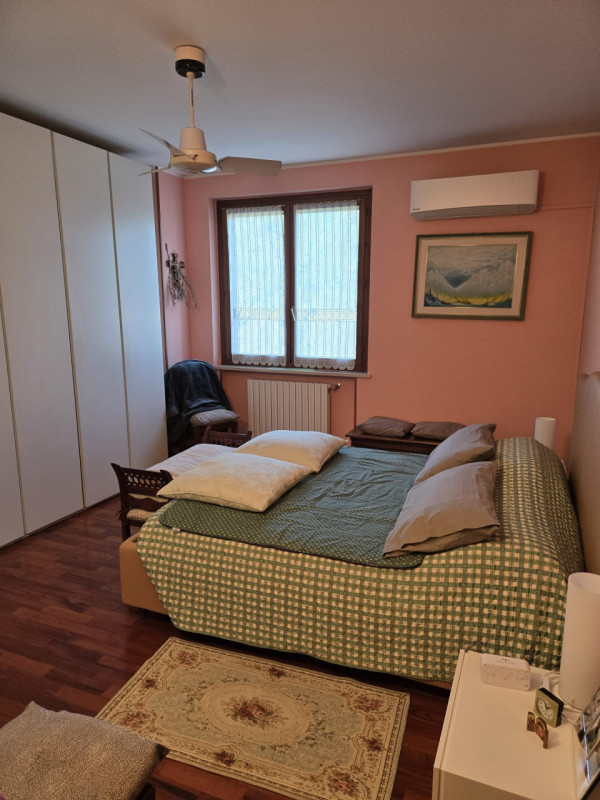 Immagine 21 di Villetta a schiera in vendita  in Strada Traversetolo, 276 a Parma