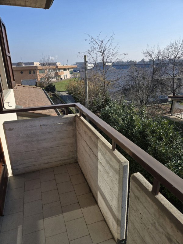 Immagine 26 di Villetta a schiera in vendita  in Strada Traversetolo, 276 a Parma