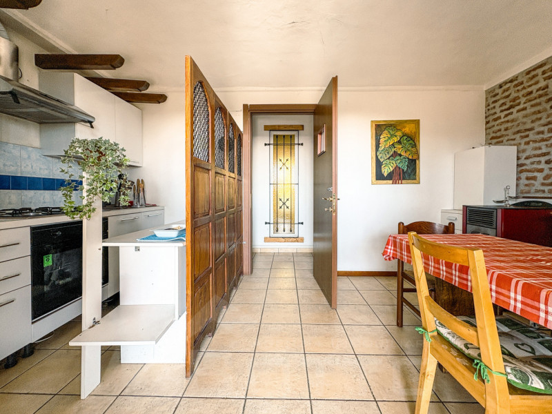 Immagine 11 di Hotel in vendita  in cascina americana a Balocco