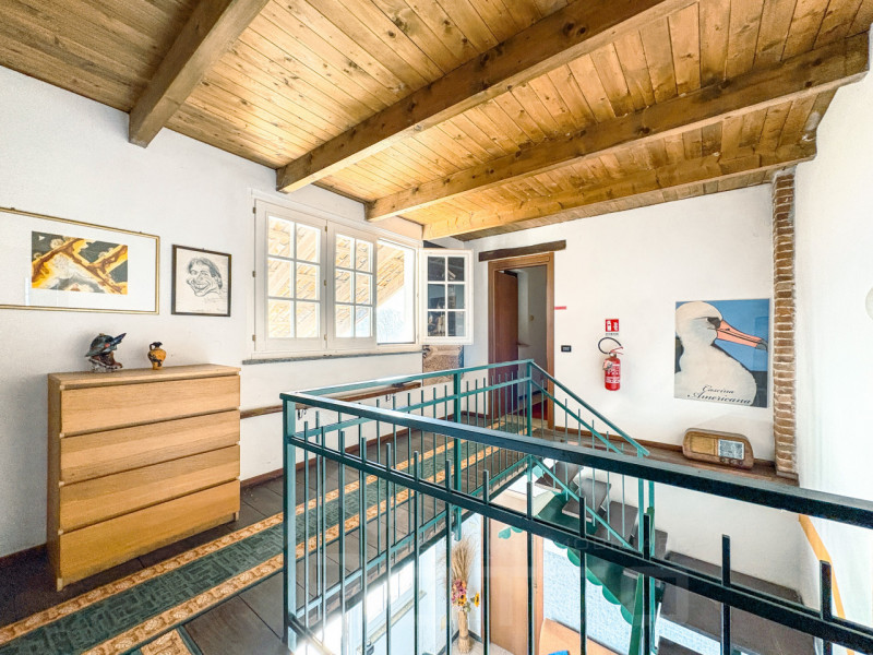 Immagine 17 di Hotel in vendita  in cascina americana a Balocco