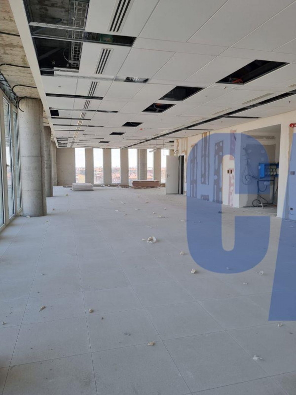 Immagine 3 di Ufficio in affitto  in VIA BISCEGLIE a Milano
