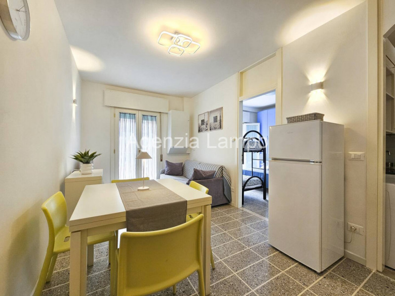 Immagine 6 di Appartamento in vendita  in Largo Augustus a Jesolo