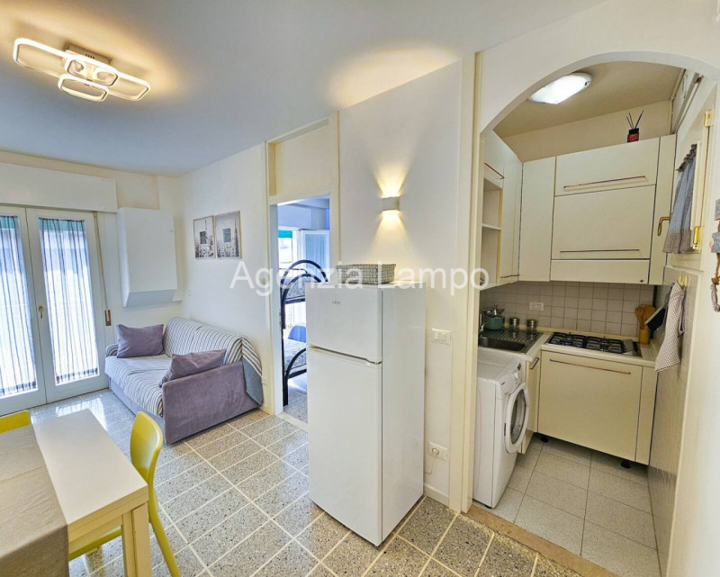 Immagine 7 di Appartamento in vendita  in Largo Augustus a Jesolo