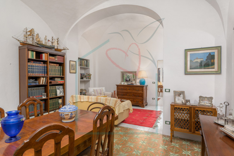 Immagine 3 di Appartamento in vendita  a Sarzana