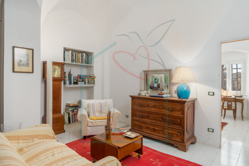 Immagine 4 di Appartamento in vendita  a Sarzana