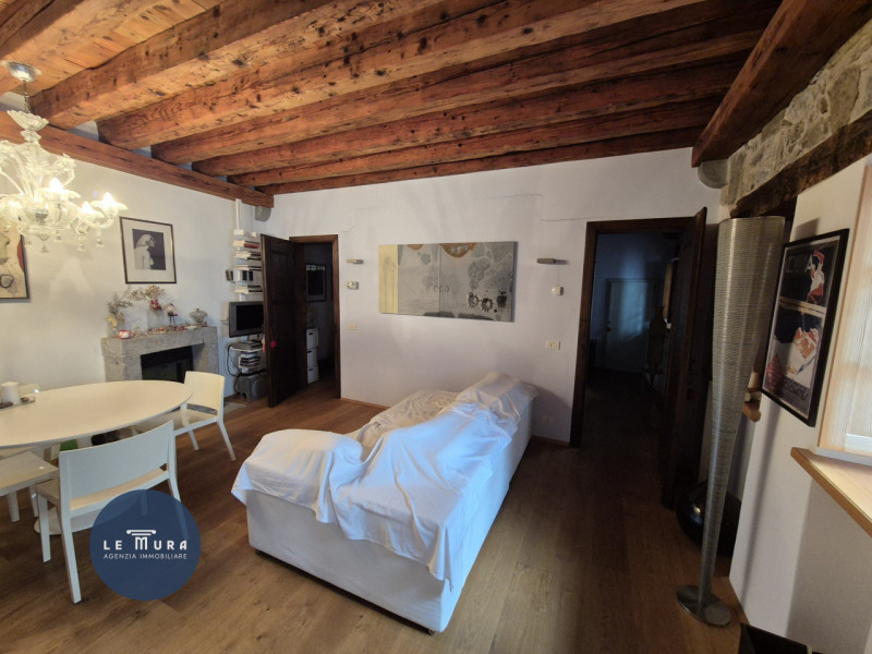 Immagine 5 di Appartamento in vendita  in Viale Gabriele D'Annunzio a Gorizia