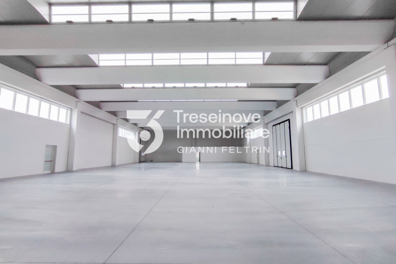 Immagine 6 di Capannone industriale in vendita  in Via Lombardia a Paese