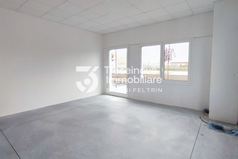 Immagine 13 di Capannone industriale in vendita  in Via Lombardia a Paese