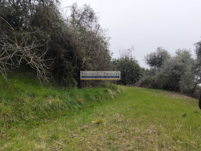 Immagine 8 di Terreno in vendita  in Via Europa a Salò