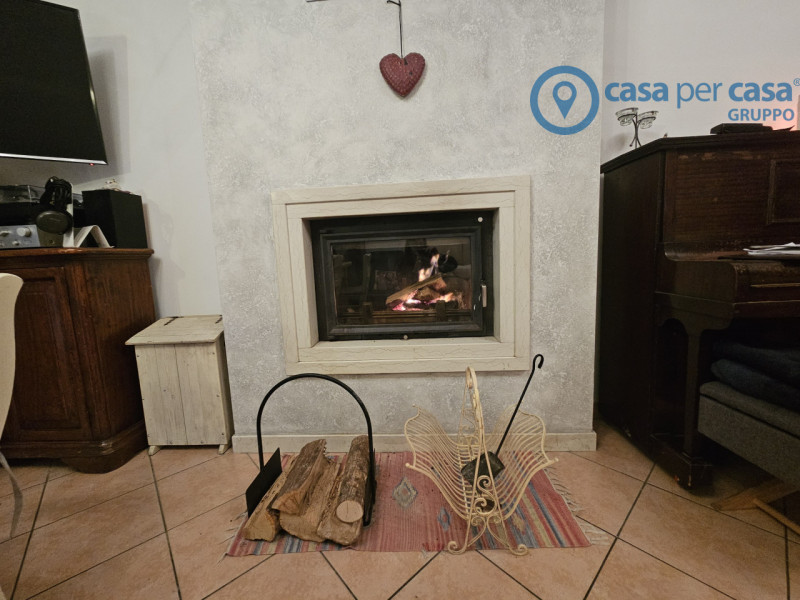 Immagine 11 di Casa quadrifamiliare in vendita  a Rovigo